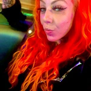 Meet your Posher, Barbie